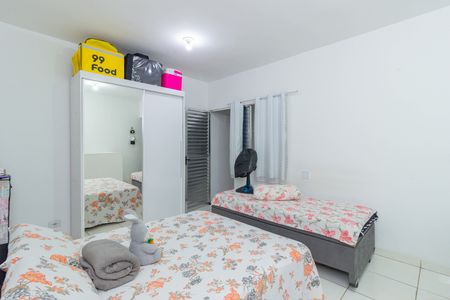 Studio para alugar com 50m², 1 quarto e sem vaga Studio para alugar com 50m², 1 quarto e sem vagaQuarto