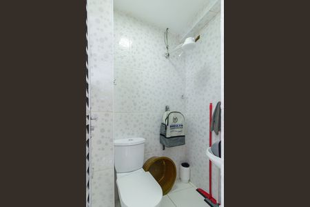 Banheiro de kitnet/studio para alugar com 1 quarto, 50m² em Anhanguera, São Paulo