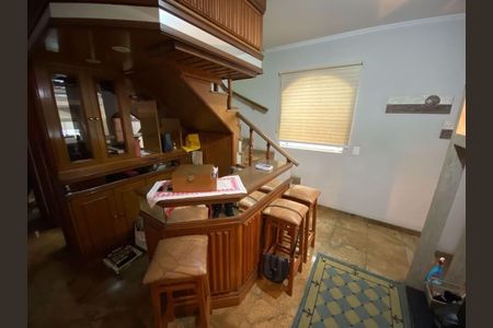 Casa à venda com 4 quartos, 133m² em Parque Novo Mundo, São Paulo