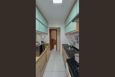 Apartamento à venda com 52m², 2 quartos e 1 vagaCozinha e Área de Serviço