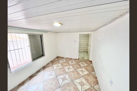 Sala de casa para alugar com 1 quarto, 40m² em Parque Peruche, São Paulo