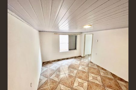 Quarto  de casa para alugar com 1 quarto, 40m² em Parque Peruche, São Paulo