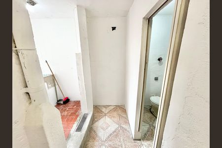 Casa para alugar com 40m², 1 quarto e sem vaga Casa para alugar com 40m², 1 quarto e sem vagaQuintal
