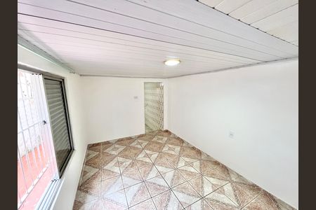 Sala de casa para alugar com 1 quarto, 40m² em Parque Peruche, São Paulo