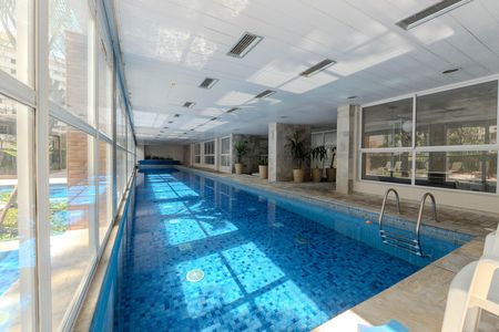 Apartamento à venda com 59m², 2 quartos e 1 vaga Apartamento à venda com 59m², 2 quartos e 1 vagaÁrea comum - Piscina