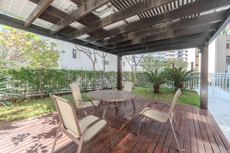 Apartamento à venda com 59m², 2 quartos e 1 vaga Apartamento à venda com 59m², 2 quartos e 1 vagaÁrea comum - Piscina