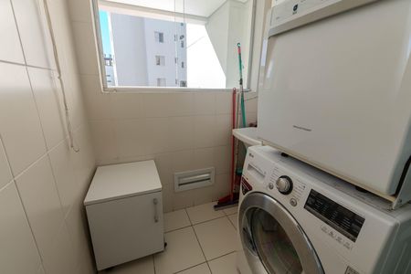 Apartamento à venda com 59m², 2 quartos e 1 vaga Apartamento à venda com 59m², 2 quartos e 1 vagaCozinha
