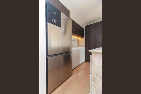 Cozinha de apartamento para alugar com 2 quartos, 90m² em Santo Amaro, São Paulo