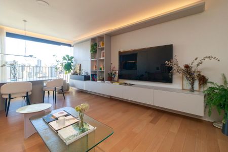 Sala de apartamento para alugar com 2 quartos, 89m² em Santo Amaro, São Paulo