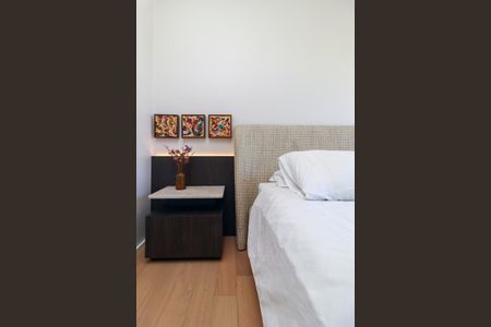 Suíte 1 de apartamento para alugar com 2 quartos, 89m² em Santo Amaro, São Paulo