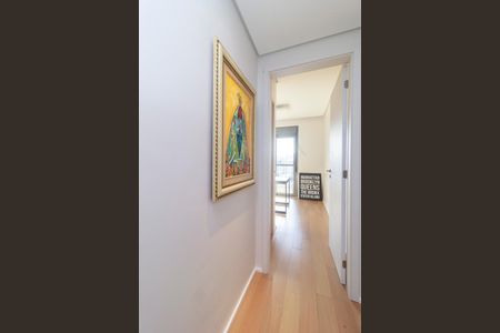 Corredor de apartamento para alugar com 2 quartos, 89m² em Santo Amaro, São Paulo