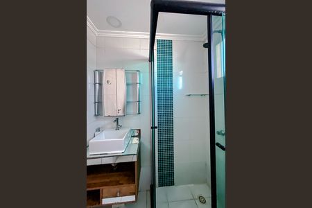 Apartamento à venda com 65m², 3 quartos e 2 vagas Apartamento à venda com 65m², 3 quartos e 2 vagasBanheiro da Suíte