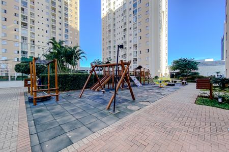 Apartamento à venda com 65m², 3 quartos e 2 vagas Apartamento à venda com 65m², 3 quartos e 2 vagasÁrea comum - Playground