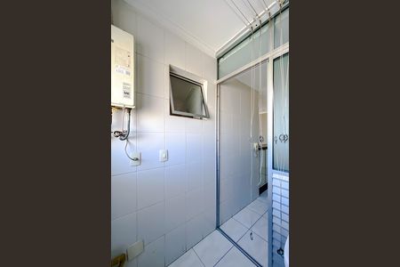 Apartamento à venda com 65m², 3 quartos e 2 vagas Apartamento à venda com 65m², 3 quartos e 2 vagasÁrea de Serviço
