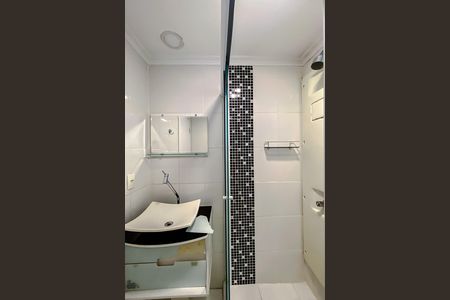 Apartamento à venda com 65m², 3 quartos e 2 vagas Apartamento à venda com 65m², 3 quartos e 2 vagasBanheiro