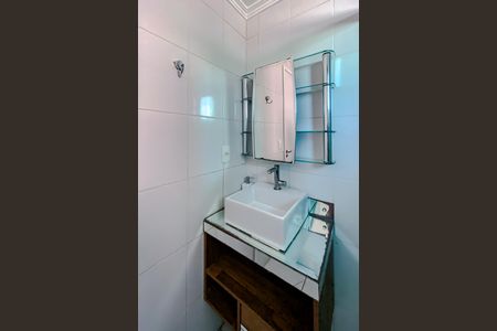 Apartamento à venda com 65m², 3 quartos e 2 vagas Apartamento à venda com 65m², 3 quartos e 2 vagasBanheiro da Suíte