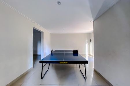 Apartamento à venda com 65m², 3 quartos e 2 vagas Apartamento à venda com 65m², 3 quartos e 2 vagasSala de Jogos