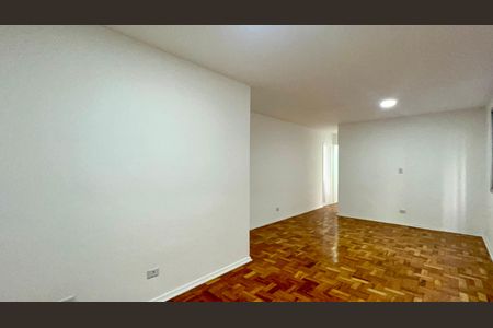 Apartamento à venda com 92m², 3 quartos e 1 vaga Apartamento à venda com 92m², 3 quartos e 1 vagaSala