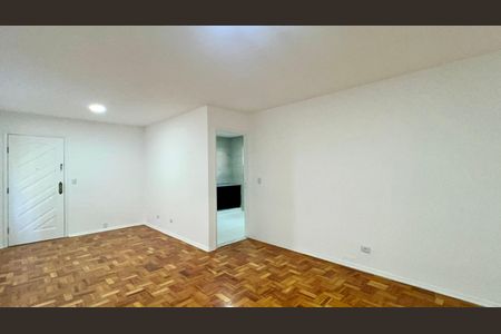 Apartamento à venda com 92m², 3 quartos e 1 vaga Apartamento à venda com 92m², 3 quartos e 1 vagaSala