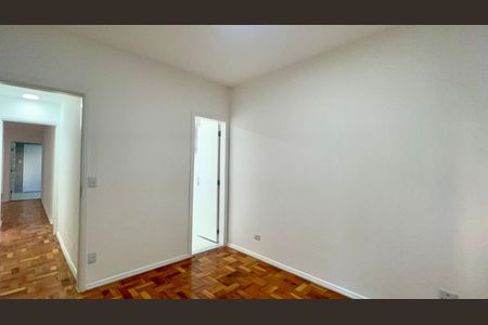 Apartamento à venda com 92m², 3 quartos e 1 vaga Apartamento à venda com 92m², 3 quartos e 1 vagaSuite