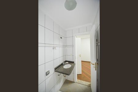 Casa para alugar com 222m², 4 quartos e 6 vagas Casa para alugar com 222m², 4 quartos e 6 vagasBanheiro da Suíte 2
