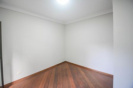 Casa para alugar com 222m², 4 quartos e 6 vagas Casa para alugar com 222m², 4 quartos e 6 vagasQuarto Suíte