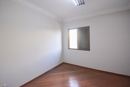 Casa para alugar com 222m², 4 quartos e 6 vagas Casa para alugar com 222m², 4 quartos e 6 vagasQuarto 3 - Suíte