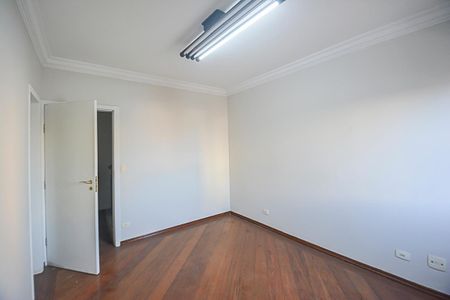 Casa para alugar com 222m², 4 quartos e 6 vagas Casa para alugar com 222m², 4 quartos e 6 vagasQuarto 3 - Suíte