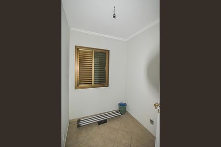 Casa para alugar com 222m², 4 quartos e 6 vagas Casa para alugar com 222m², 4 quartos e 6 vagasQuarto de Serviço
