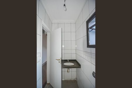 Casa para alugar com 222m², 4 quartos e 6 vagas Casa para alugar com 222m², 4 quartos e 6 vagasBanheiro da Suíte 4