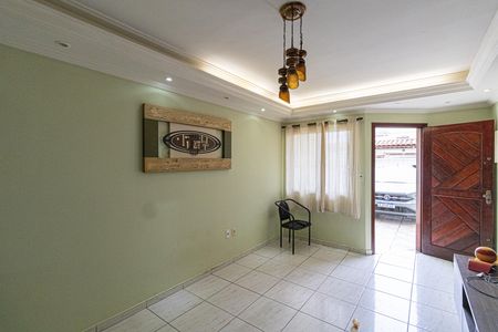 Sala de casa à venda com 3 quartos, 300m² em Cidade Líder, São Paulo