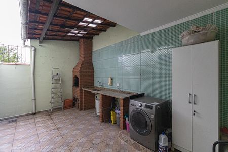Casa à venda com 300m², 3 quartos e 2 vagas Casa à venda com 300m², 3 quartos e 2 vagasÁrea de Serviço e Churrasqueira