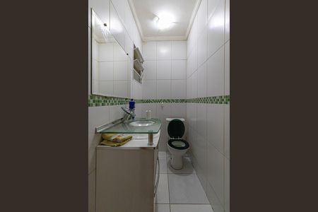 Casa à venda com 300m², 3 quartos e 2 vagas Casa à venda com 300m², 3 quartos e 2 vagasLavabo