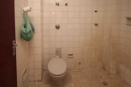 Apartamento para alugar com 42m², 2 quartos e sem vagaBanheiro