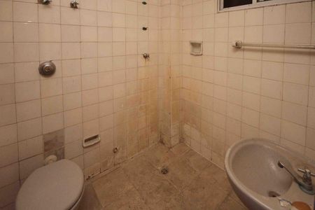 Apartamento para alugar com 42m², 2 quartos e sem vagaBanheiro