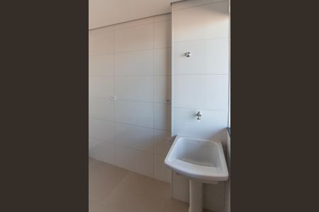 Apartamento à venda com 31m², 2 quartos e sem vaga Apartamento à venda com 31m², 2 quartos e sem vagaCozinha e Área de Serviço