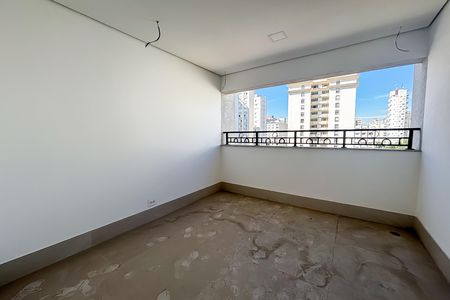 Apartamento à venda com 201m², 4 quartos e 3 vagas