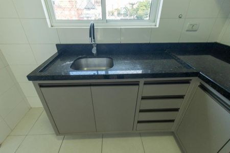 Apartamento à venda com 70m², 2 quartos e 2 vagas Apartamento à venda com 70m², 2 quartos e 2 vagasCozinha