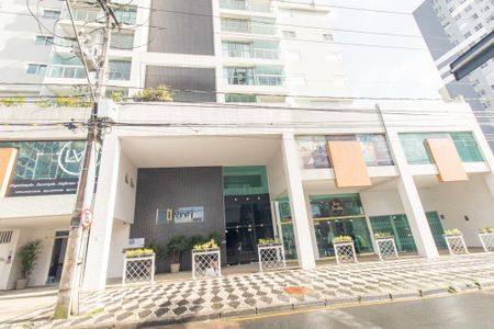 Fachada de apartamento à venda com 2 quartos, 70m² em Água Verde, Curitiba