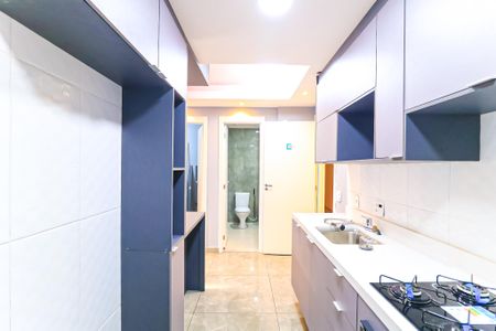 Cozinha de apartamento para alugar com 2 quartos, 39m² em Cachambi, Rio de Janeiro