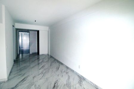 Apartamento à venda com 73m², 2 quartos e 1 vagaSala