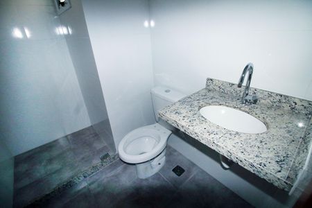 Apartamento à venda com 73m², 2 quartos e 1 vagaBanheiro da Suíte