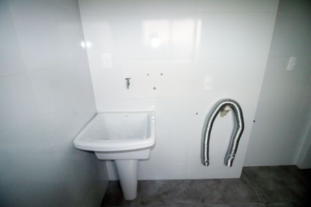 Área de Serviço de apartamento à venda com 2 quartos, 73m² em Vila Kosmos, Rio de Janeiro