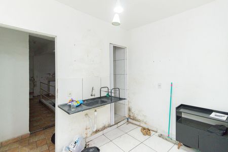Cozinha de kitnet/studio para alugar com 1 quarto, 60m² em Anhanguera, São Paulo