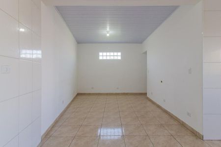 Casa para alugar com 83m², 2 quartos e sem vaga Casa para alugar com 83m², 2 quartos e sem vagaSala