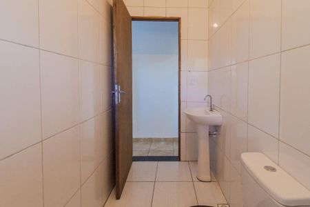 Casa para alugar com 83m², 2 quartos e sem vaga Casa para alugar com 83m², 2 quartos e sem vagaBanheiro