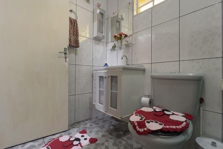 Casa à venda com 117m², 3 quartos e sem vaga Casa à venda com 117m², 3 quartos e sem vagaBanheiro 1