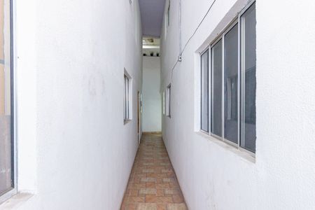 Corredor Entrada Casa de kitnet/studio para alugar com 1 quarto, 50m² em Anhanguera, São Paulo