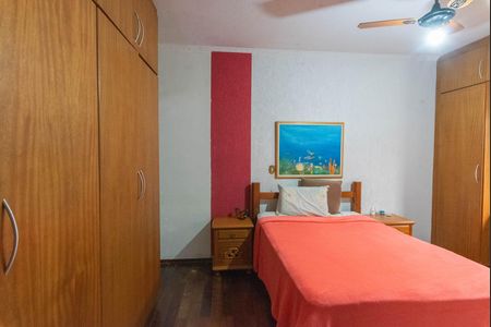 Casa para alugar com 280m², 3 quartos e 6 vagas Casa para alugar com 280m², 3 quartos e 6 vagasSuíte