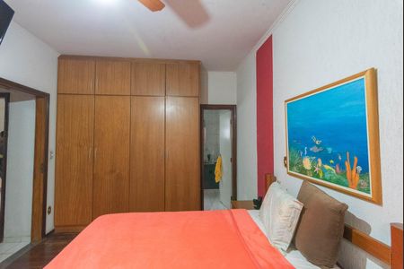 Casa para alugar com 280m², 3 quartos e 6 vagas Casa para alugar com 280m², 3 quartos e 6 vagasSuíte